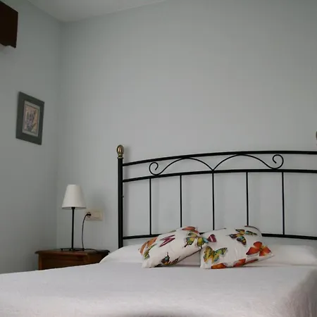 Rurales La Bardenilla Apartment *